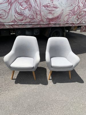 Arm chairs
